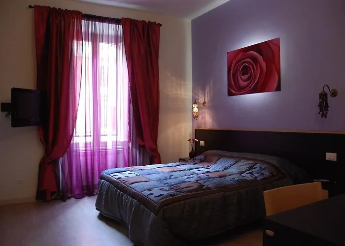 Alojamento de Acomodação e Pequeno-almoço Flowerome 4*