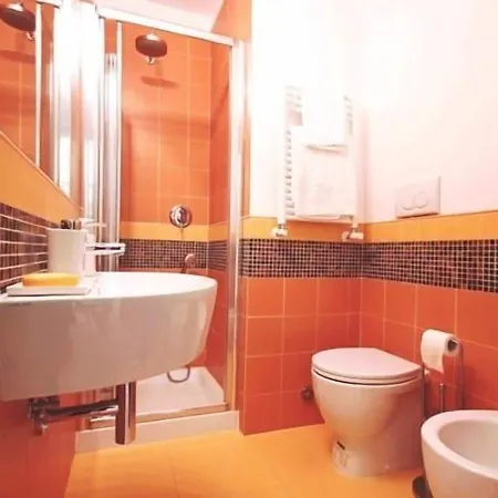 Bed & Breakfast Flowerome 4*