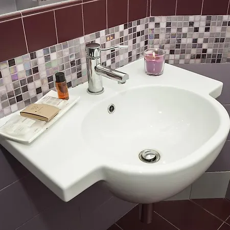 Bed and breakfast Flowerome Roma