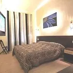 Bed & Breakfast Flowerome 4*
